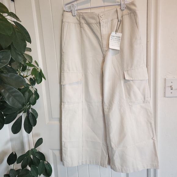 SOLD-sanctuary wide leg crop cargo pants - Picture 6 of 9